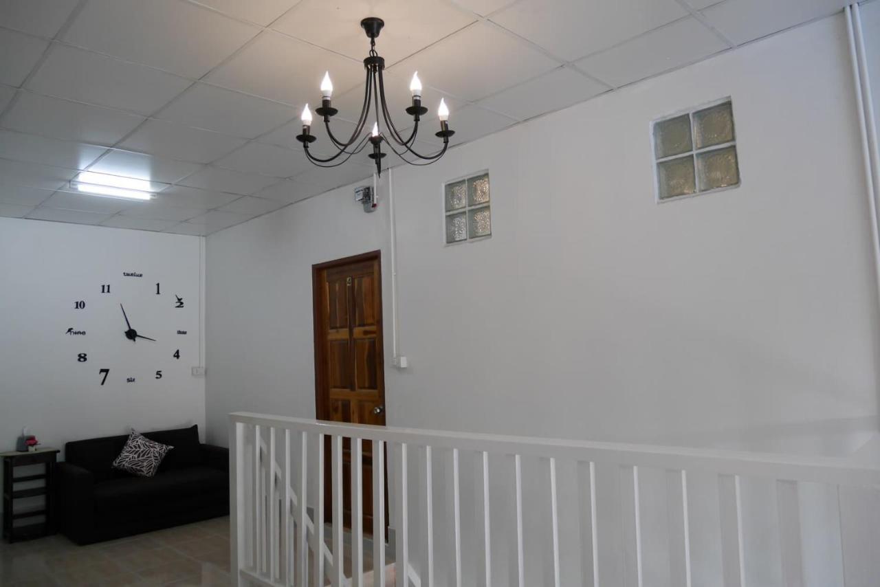 Nawee Guesthouse Sairee Ko Tao Exterior foto